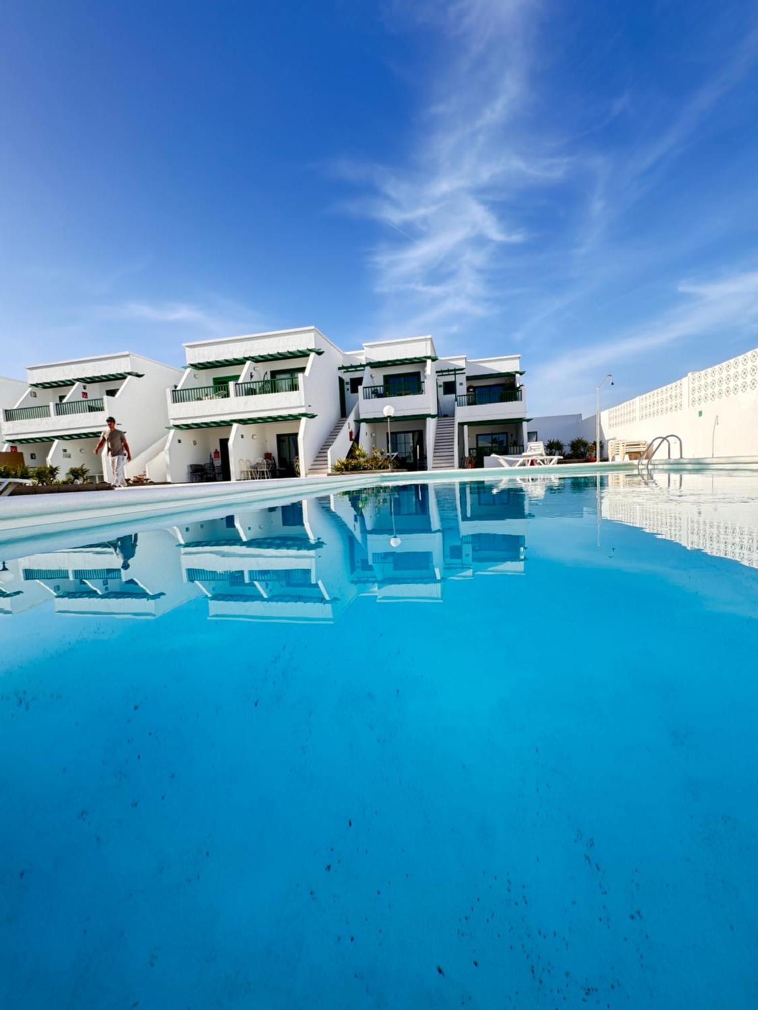 Las Mimosas Puerto del Carmen  Exteriör bild