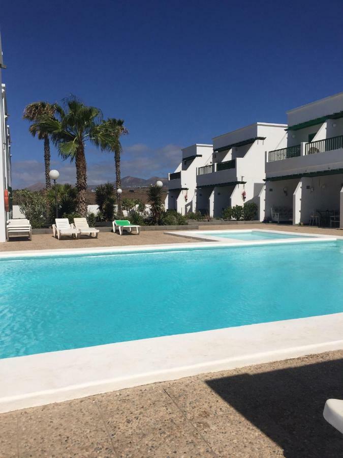 Las Mimosas Puerto del Carmen  Exteriör bild