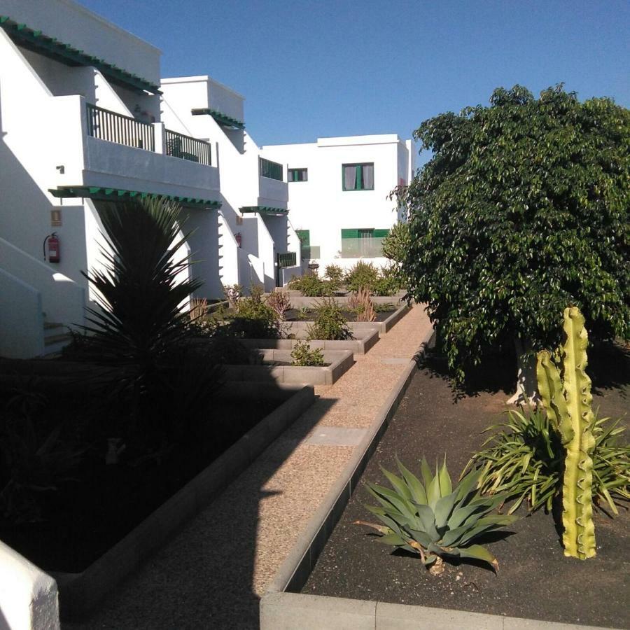Las Mimosas Puerto del Carmen  Exteriör bild